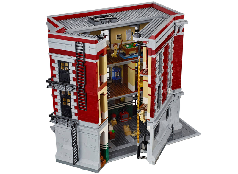 Illustration for article titled Our First Look Inside the Lego Ghostbusters Firehouse HQ Reveals So Many Wonderful Details